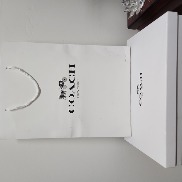 COACH Wool/Cashmere Scarf UNISEX NWOT - Picture 15 of 15